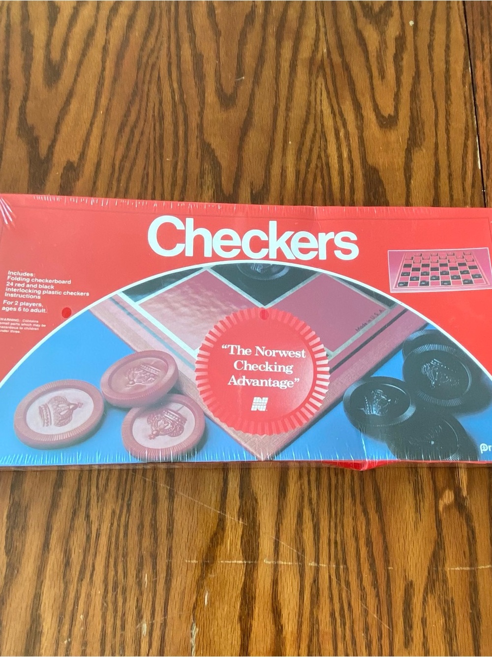 Vintage 80s Checkers Board Game - Red & Black Retro
